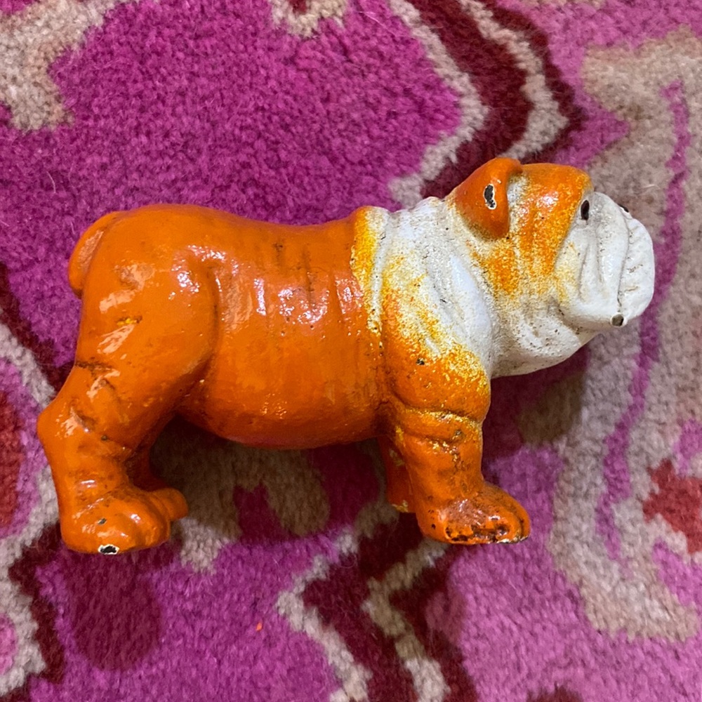 Marley the Bulldog by HomArt
